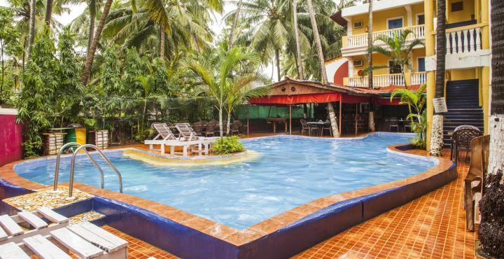 Castle House Calangute Hotel Ngoại thất bức ảnh