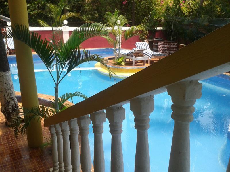 Castle House Calangute Hotel Ngoại thất bức ảnh