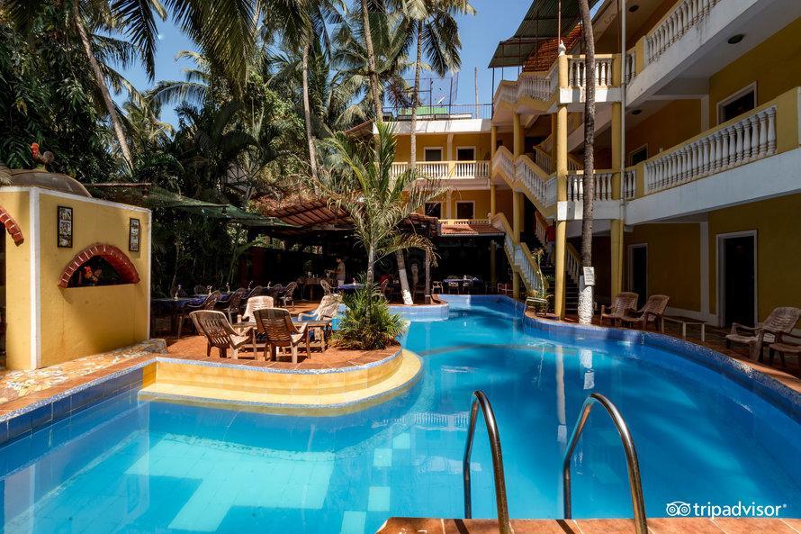Castle House Calangute Hotel Ngoại thất bức ảnh