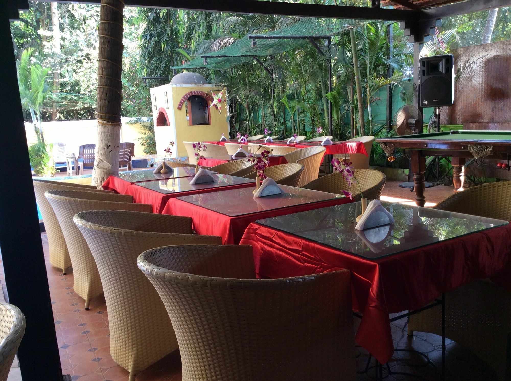 Castle House Calangute Hotel Ngoại thất bức ảnh